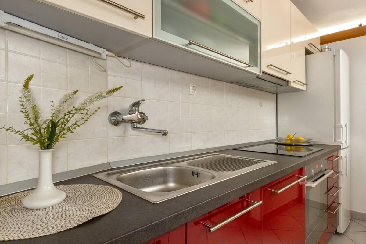 Ferienwohnung Aparrtment Terra- Combine Beach&Old Town Split Exterior foto