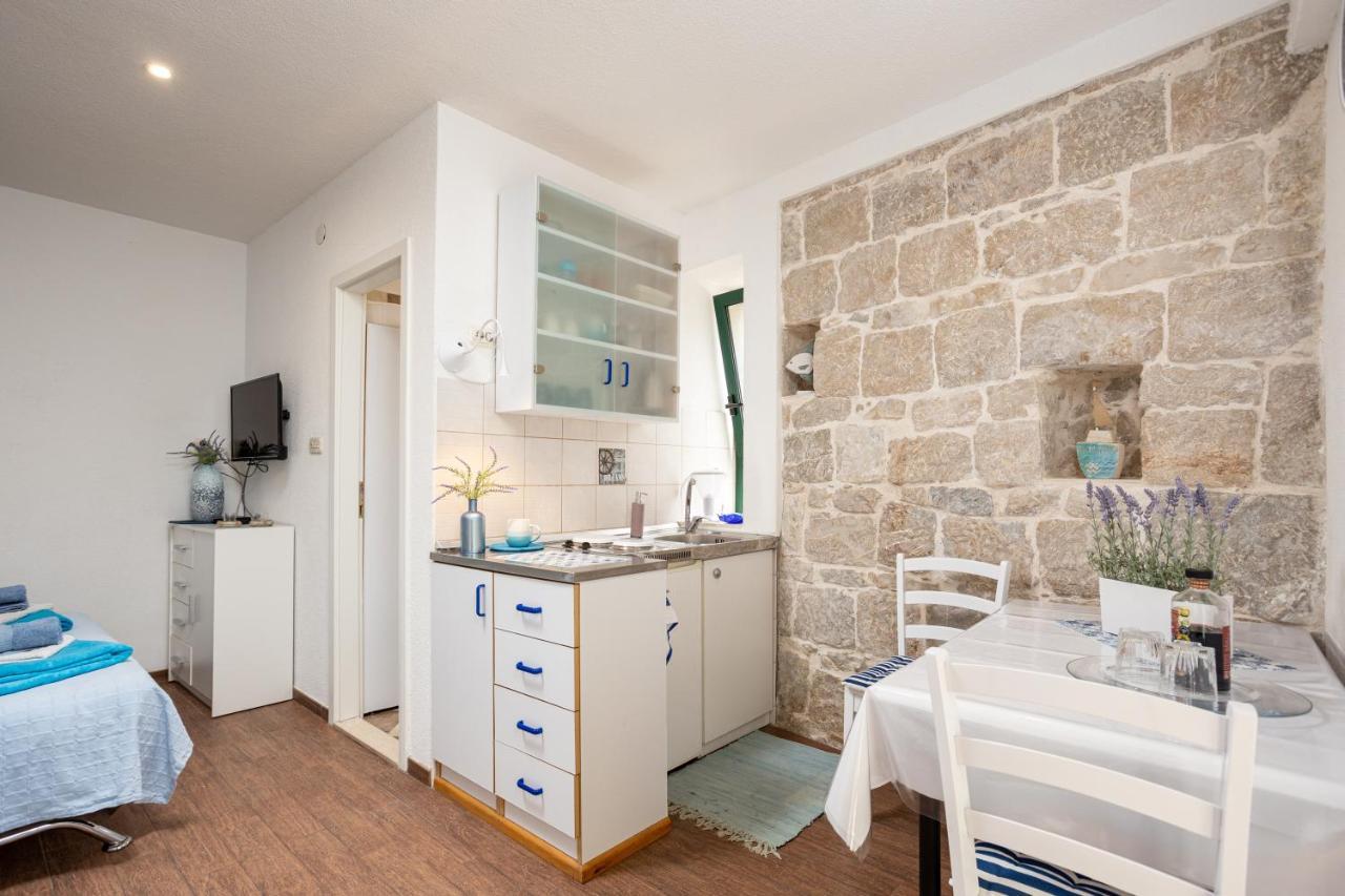 Ferienwohnung Aparrtment Terra- Combine Beach&Old Town Split Exterior foto