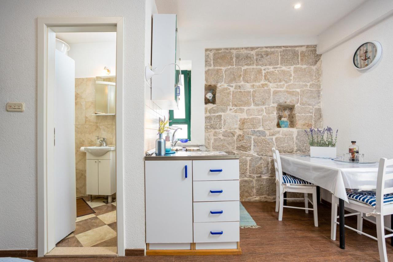 Ferienwohnung Aparrtment Terra- Combine Beach&Old Town Split Exterior foto